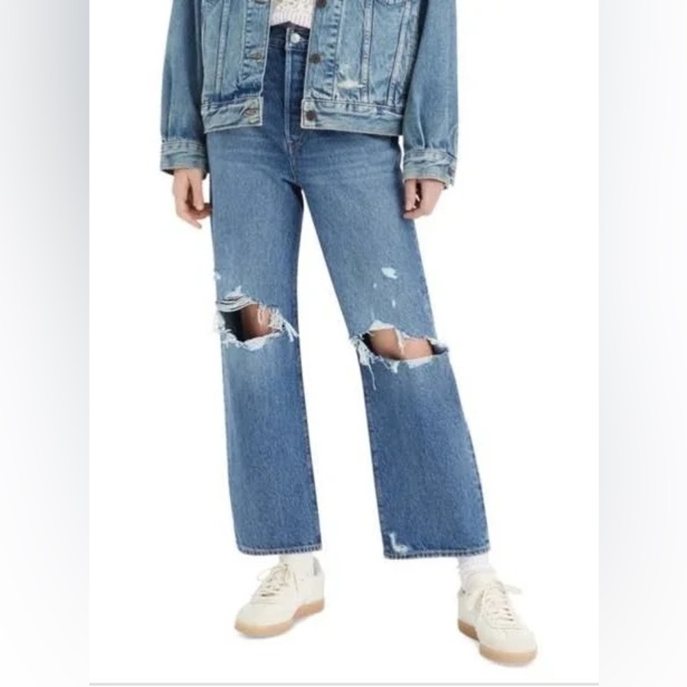 Levi's® Women's Ultra-High Rise Ribcage Straight Jeans - Feeling
Seen 28